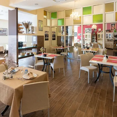 Ancore 3* セニガッリア